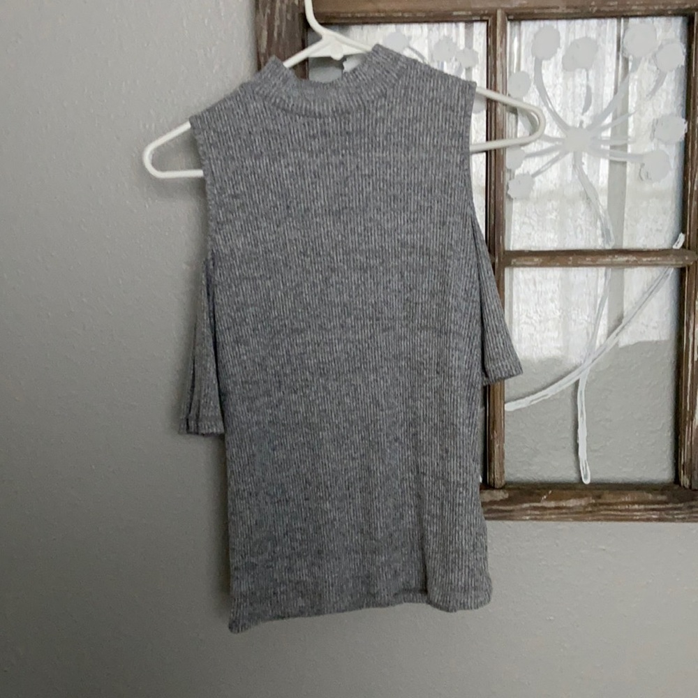Grey Gap tank